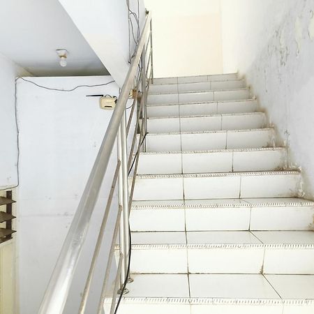 Bumi Merpati Residence Makassar Mitra Reddoorz Exterior foto
